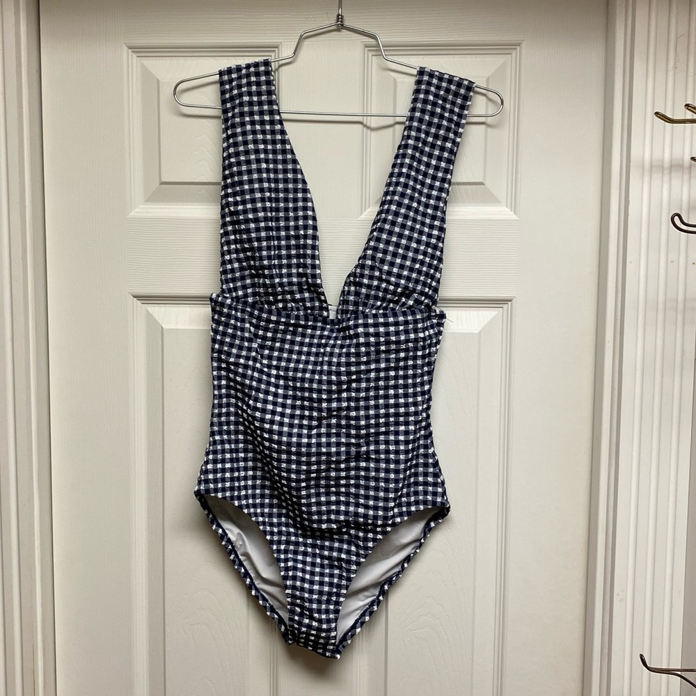 🌿NEW🌿 J. Crew Ruched One Piece Swimsuit (long torso) never worn!!